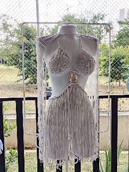 Vestido Con Hombreras White
