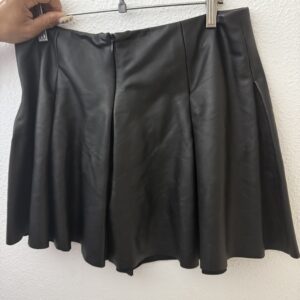 Falda Princes Cuero